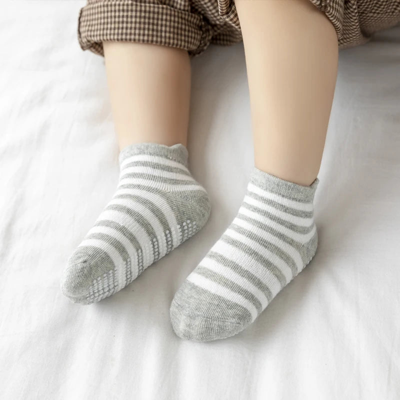 12 pairs solid-color anti-slip boys' socks, striped baby walking socks, kid's adhesive trampoline socks