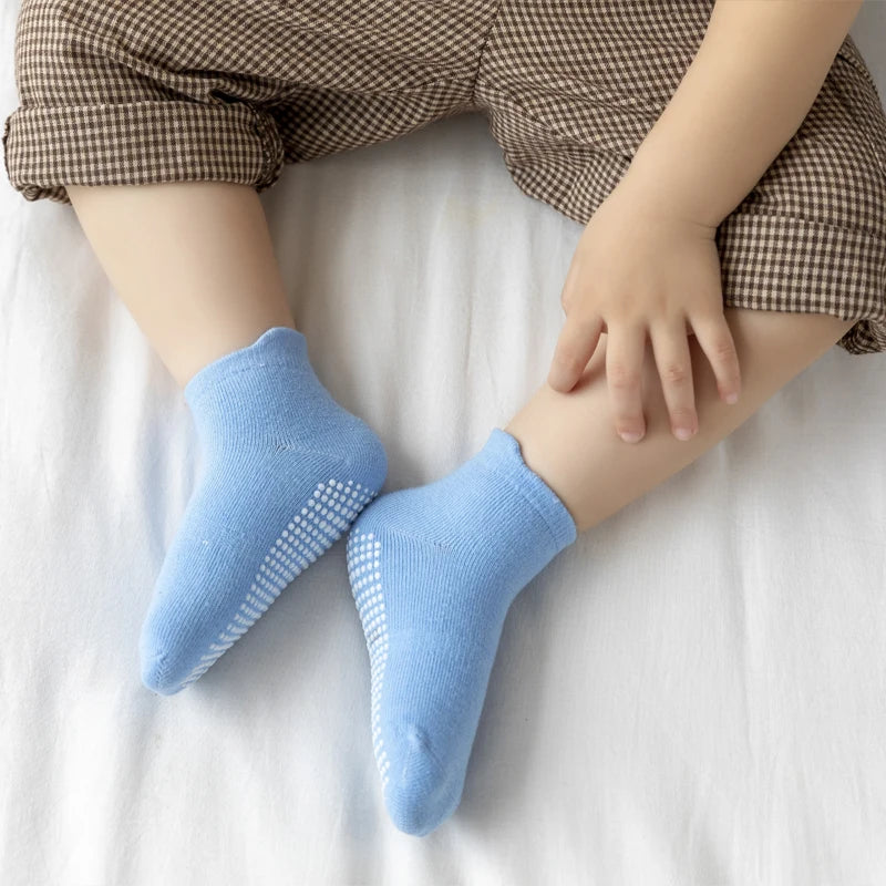 12 pairs solid-color anti-slip boys' socks, striped baby walking socks, kid's adhesive trampoline socks