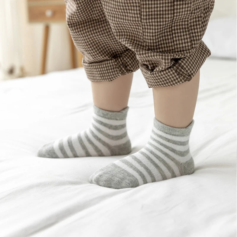12 pairs solid-color anti-slip boys' socks, striped baby walking socks, kid's adhesive trampoline socks